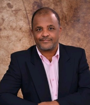 Sadik Makii photo